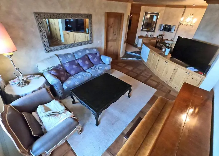 Beautiful Apartment Over The Mountain